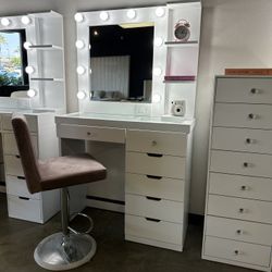 Vanity Mirror Set with Table Dresser & Shelf