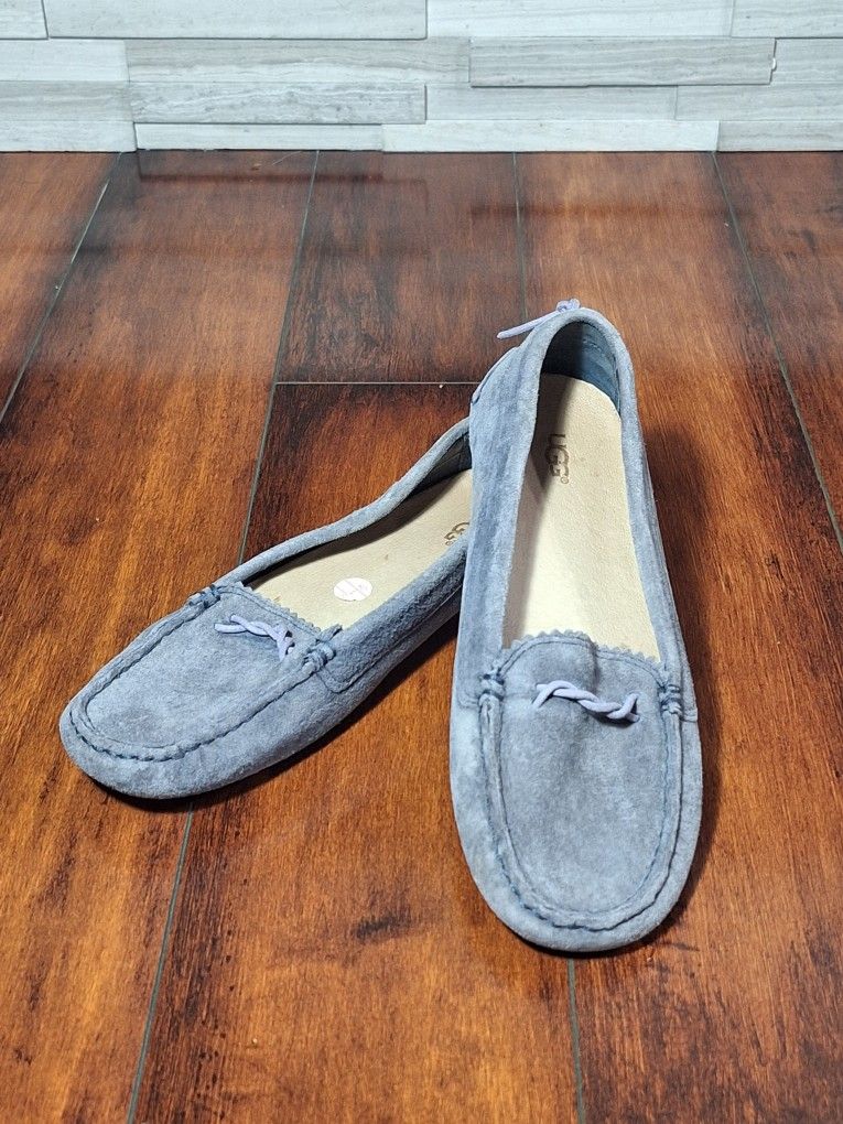 Gray Suede UGG Women's Loafers Size 6.5 1005458