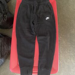 Men’s Small Nike Sweatpants 