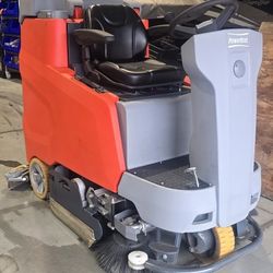 Floor sweeper/scrubber 