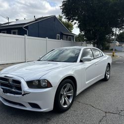 2013 DODGE CHARGER 