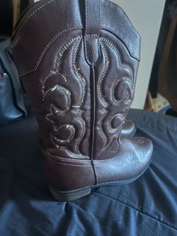 Girl boots