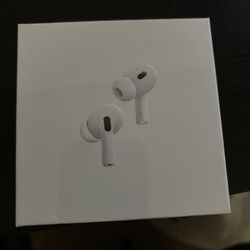 Apple AirPods Pro 2nd Generation With MagSafe Wireless Charging Case-White