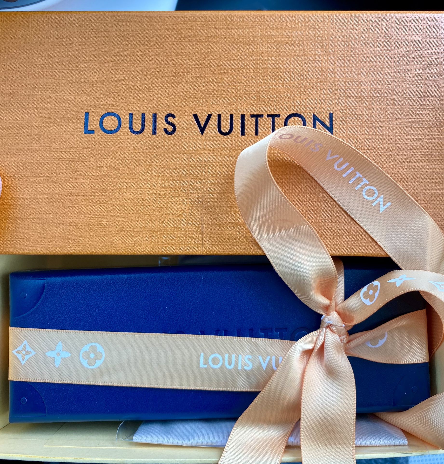 LV sunglasses from Japan Edition