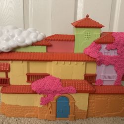 Disney Encanto Magical Casa Madrigal House Playset w/ Mirabel Doll and Accessori