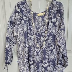 Princess Vera Wang Tunic Loose Fit Pull Over Long Sleeve Light Weight Size XL.  $10 
