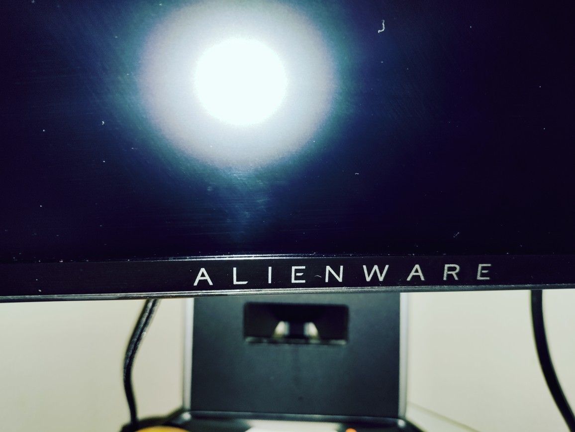 Alienware 34” ultra-wide gsync gaming monitor. Model AW3418DW