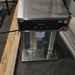 Curtis D1000GT12A000 Commercial Coffee Brewer