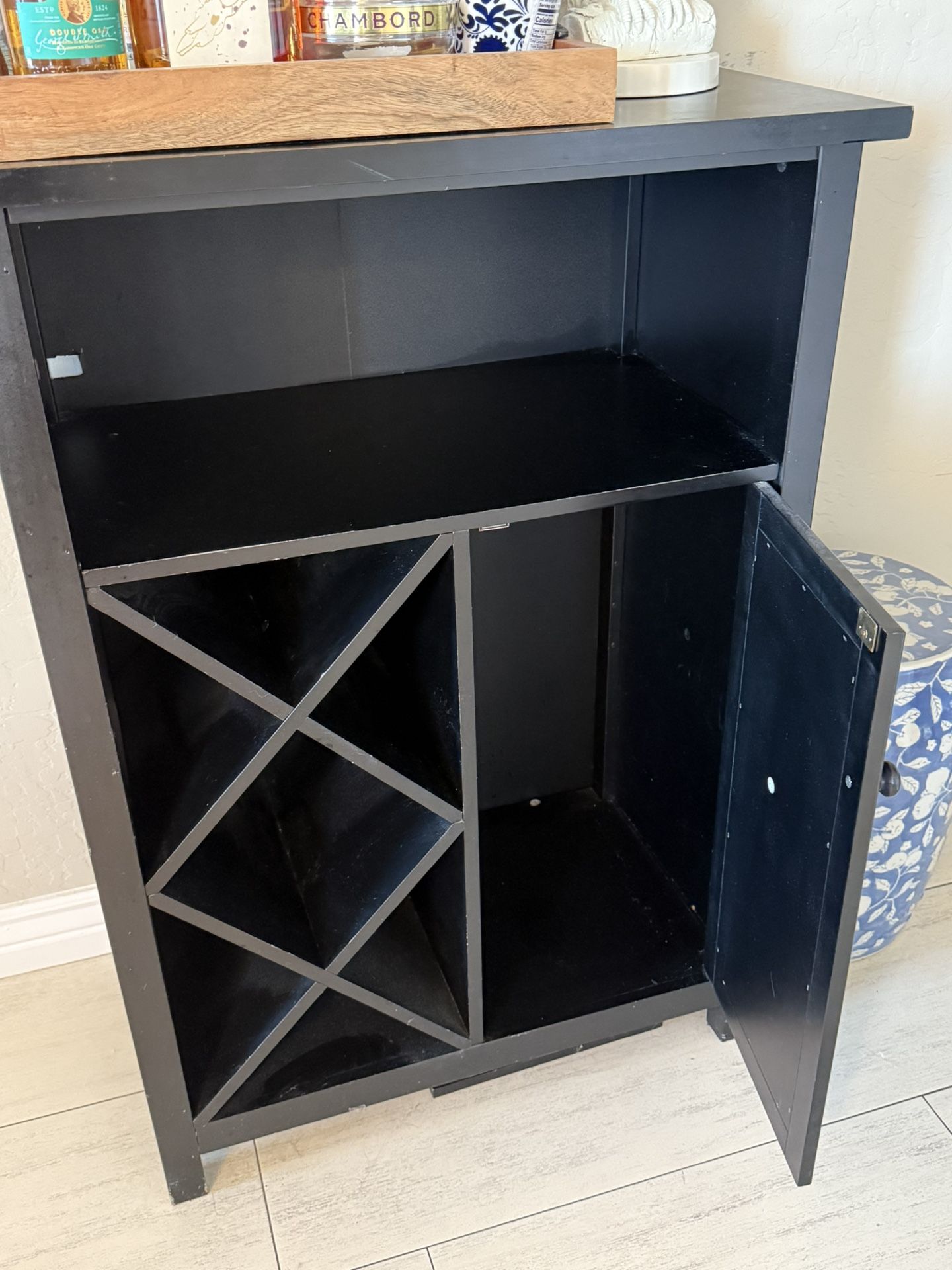  Black Wooden Bar (29.5wX17.5dX41h)