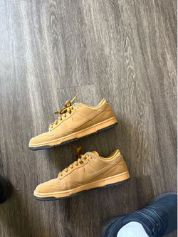 Nike dunks size 13
