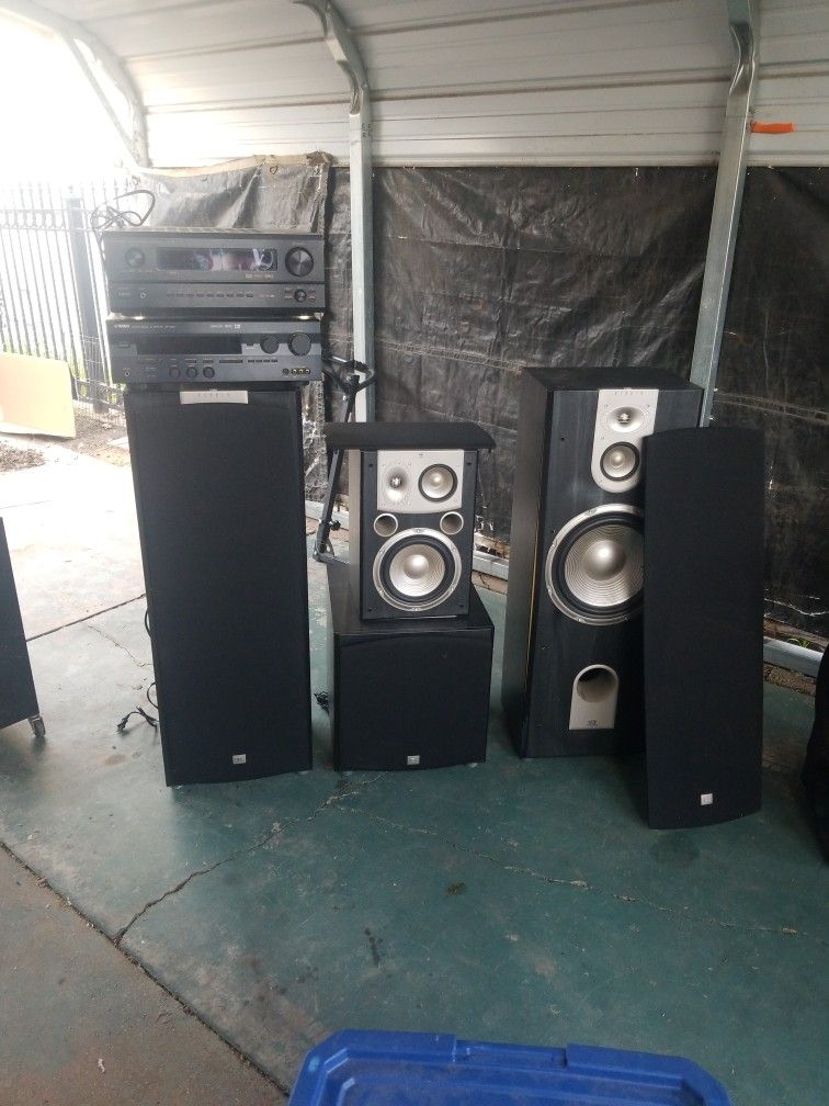 Home stereo equipment