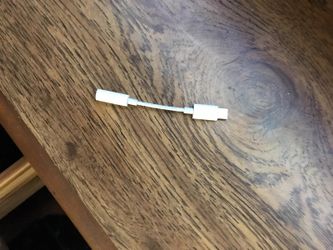 iPhone adapter