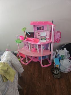 Barbie Dream House