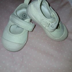 Toddler Girl Size 4 Shoes