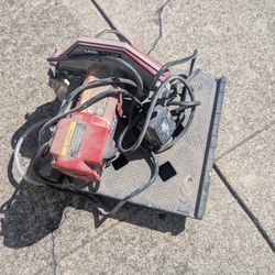Mk-170 Tile Saw (Needs New Blade)