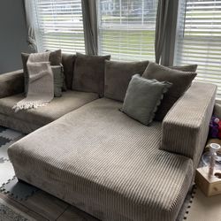 Sectional Sofa
