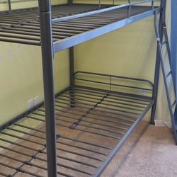 Bunk Bed Metal Twin Over Twin