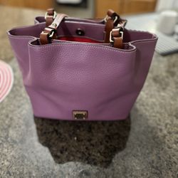 Dooney And Bourke Mauve Leather Handbag