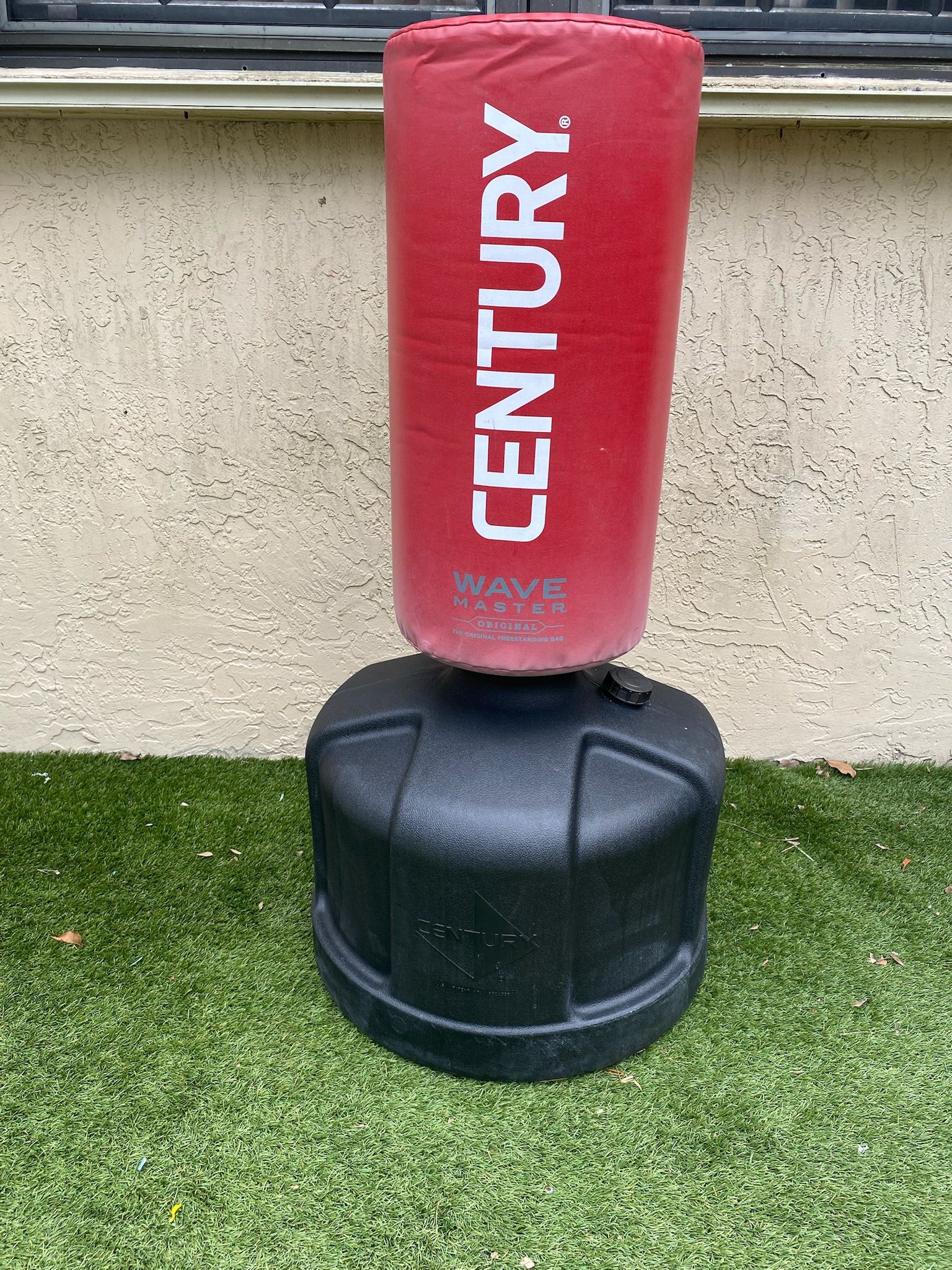 CENTURY WAVEMASTER TRAINING BAG - Delivery Available for an Additional Fee - See My Items