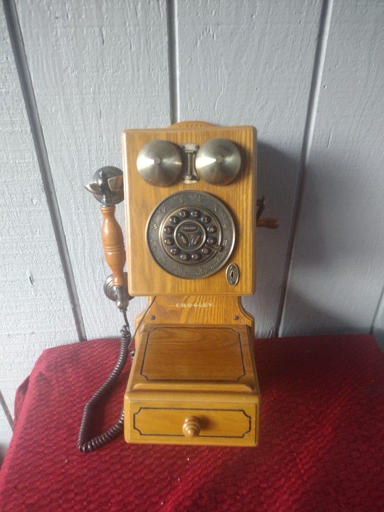 Retro 1920's Country Kitchen Wall Phone