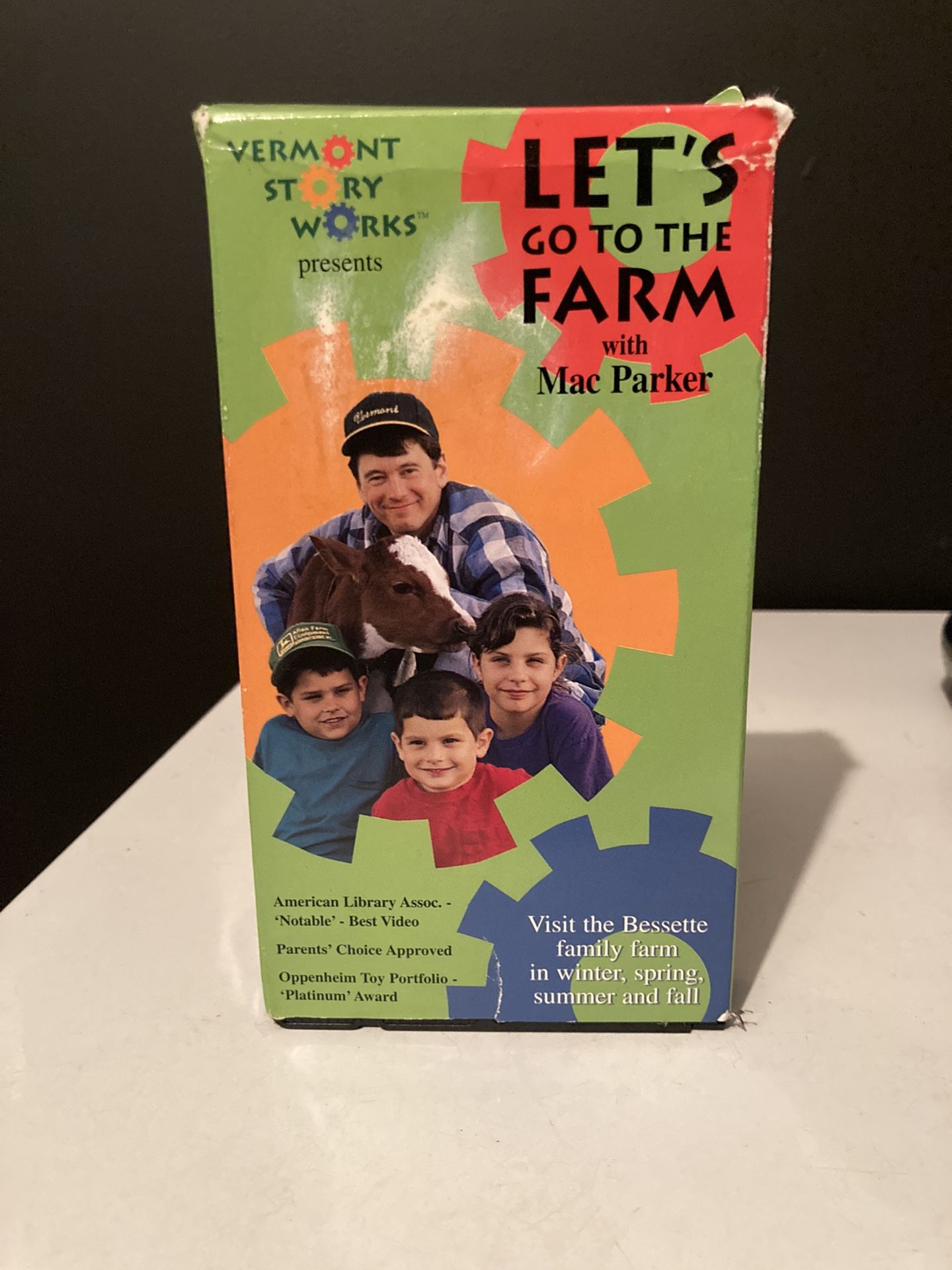 Lets Go to the Farm with MacParker (VHS, 1995)