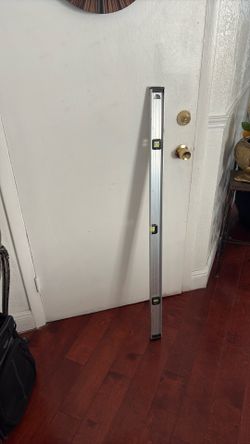 Johnson 48 in Leveler