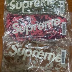 Supreme heat reactive digi camo balaclava
