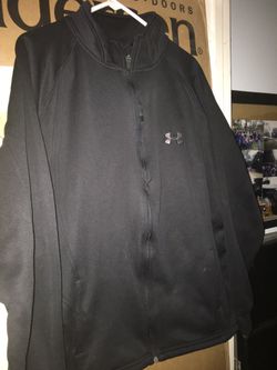 LNEW Under armor jacket XL only 40 Firm