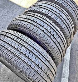 265/60/20 Firestone set de llantas usadas en buenas condiciones las 4