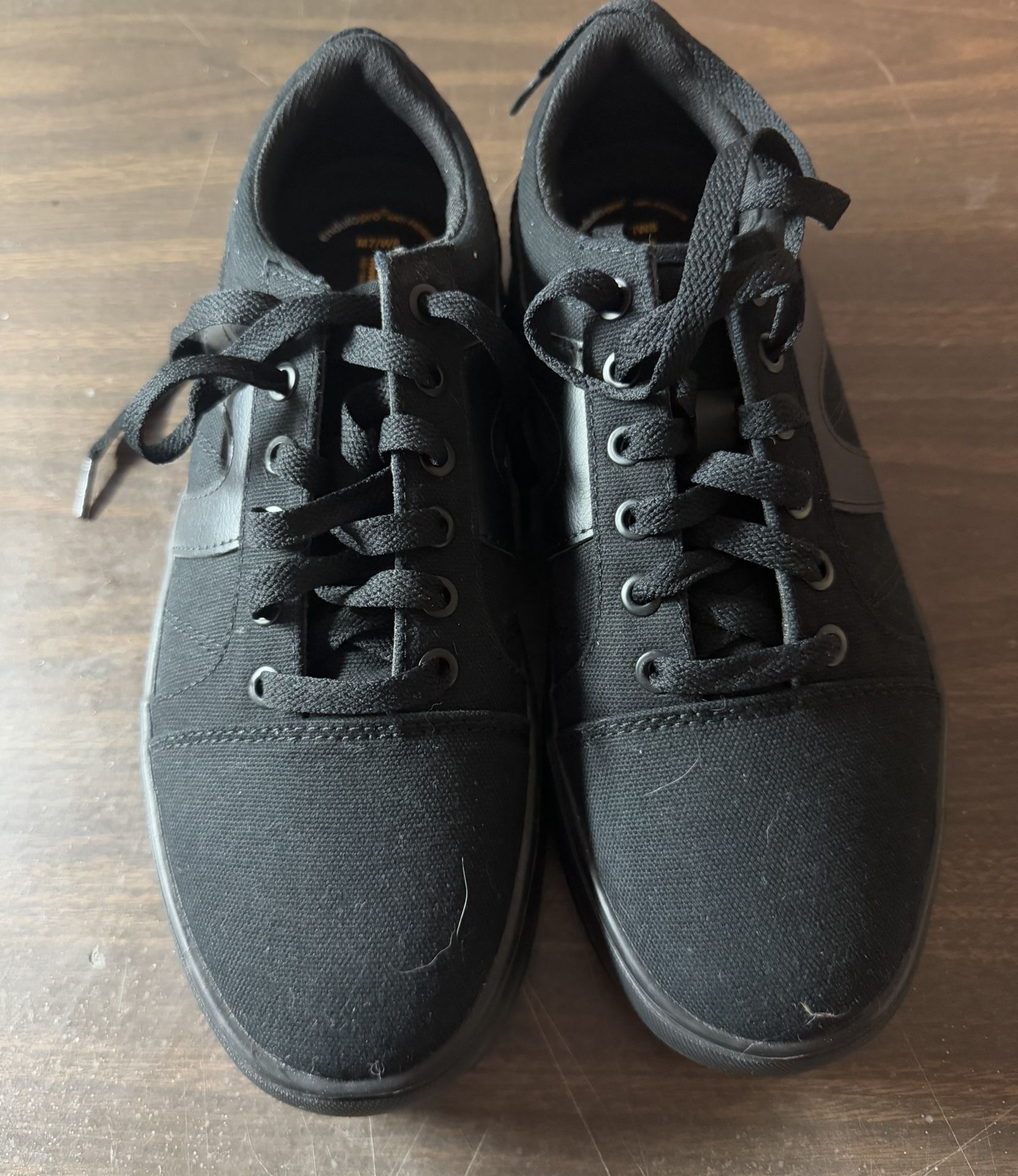 Tredsafe Unisex Deacon Slip Resistant Canvas Black Shoes Sneakers Men-7/Women-8