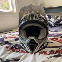 BILT REDEMPTION YOUTH HELMET SIZE SMALL