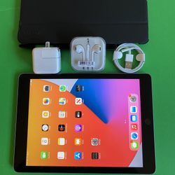Apple IPad 6th Generation (9.7” Retina / Touch ID / iOS 15/ 2018 model) 32GB With Complete Accessories (Apple Pencil Supported)