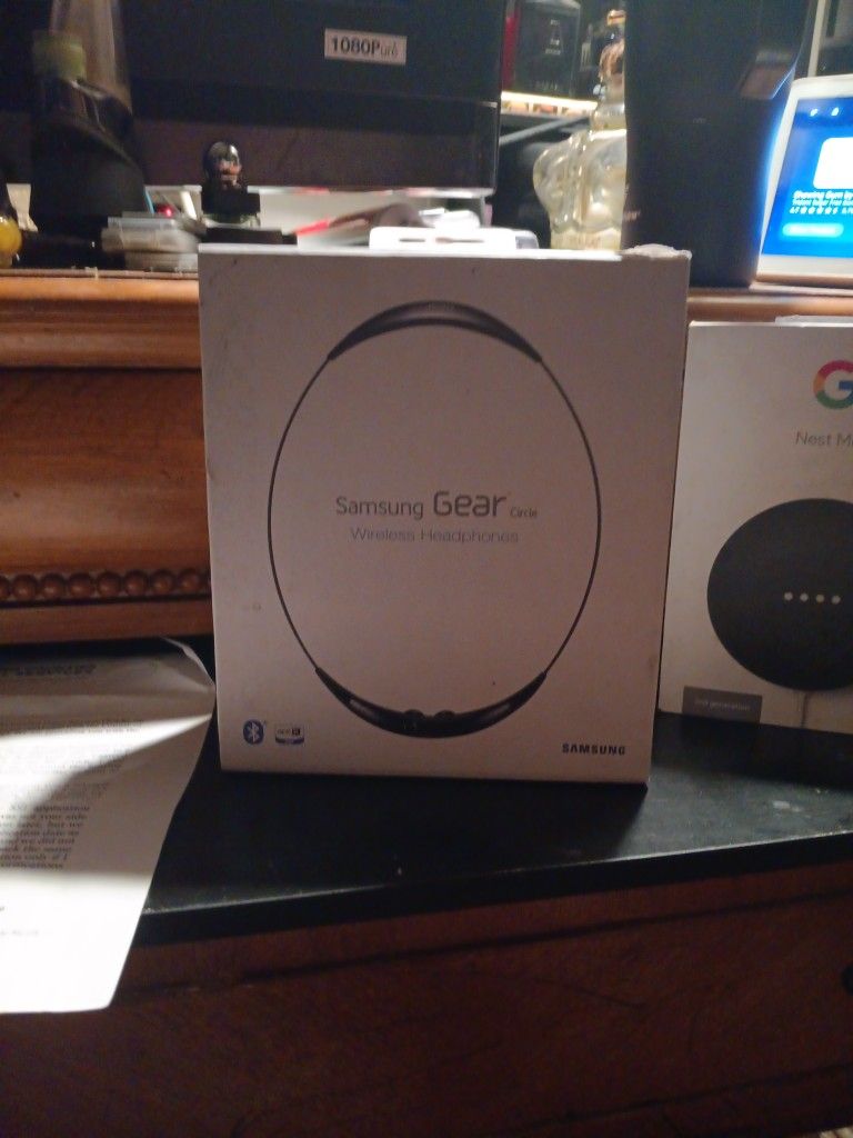 Samsung Gear Circle Headphones 