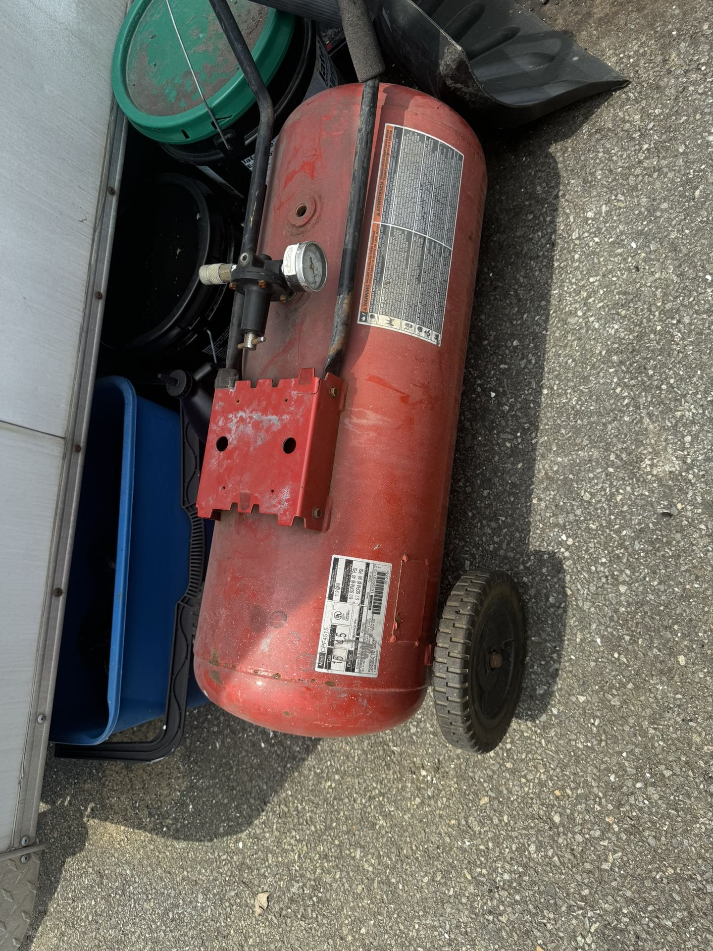 15 Gallon Air Tank On Wheels