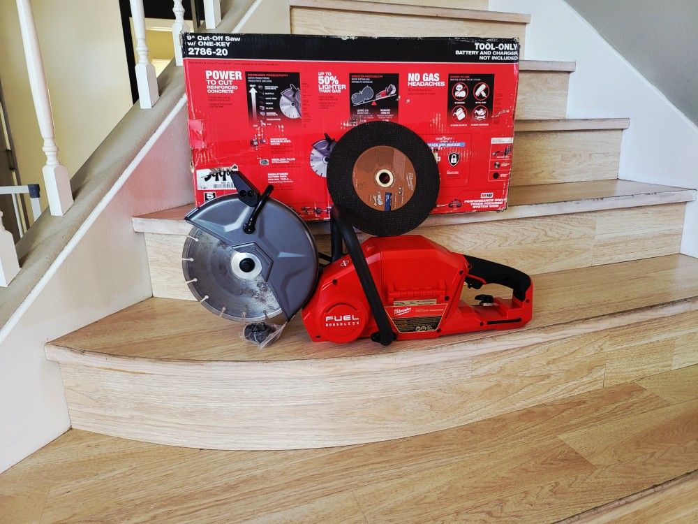Milwaukee M18 FUEL ONE-KEY 18V Lithium-Ion Brushless Cordless 9 in. Cut Off Saw (Tool-Only)