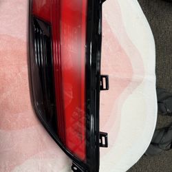 OEM Toyota 81550-0C100 RH Rear Tail Light 2013-2015 Tundra New
