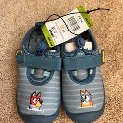 Toddler Bluey Water Shoes 9/10