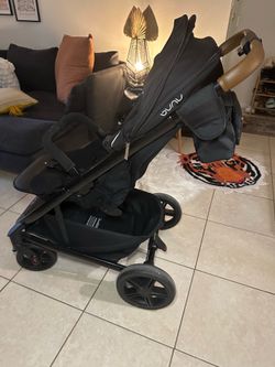 Nina Tavo Stroller
