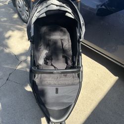 Graco 3-wheel Stroller- Excellent Condition