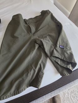 Patagonia Mens Medium Mountain Bike Shorts