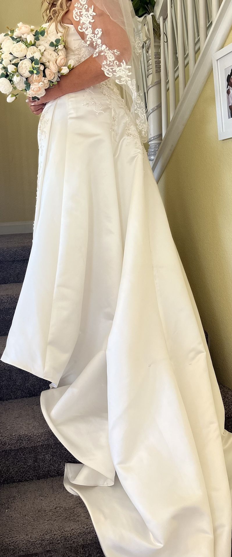 Michael Angelo wedding Dress