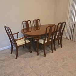 Dining room table  can be 8 feet in length