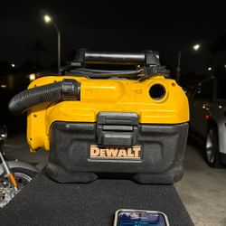 Dewalt Vacuum 
