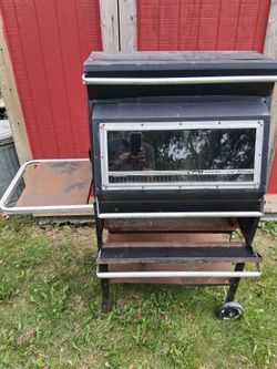 Vintage charcoal grill