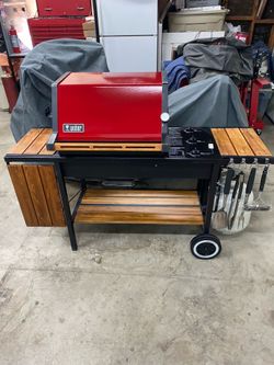 Vintage Weber Gas Grill