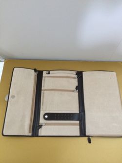 Wallet to hold your precious jewelry, diamonds and stones