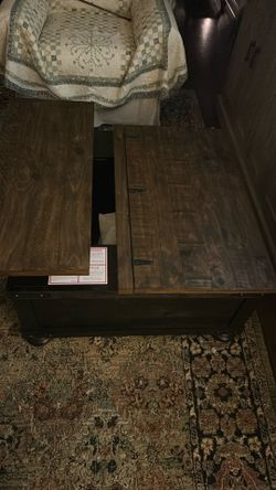 Coffee table 3x3 ft x 18" high