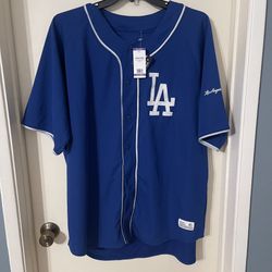 Dodgers jerseys men’s sizes : M, XL, 2XL