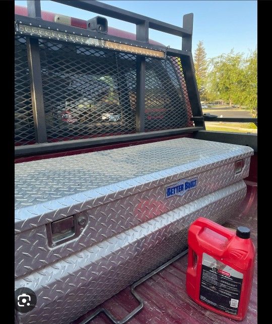 Low Tool Box