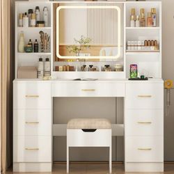 Vanity White 